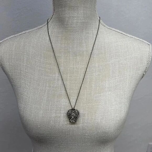Comco Angel Praying Locket Silver tone Necklace - Picture 3 of 11